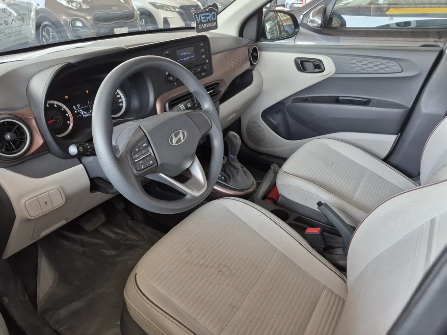 2024 Hyundai Grand i10 Smart