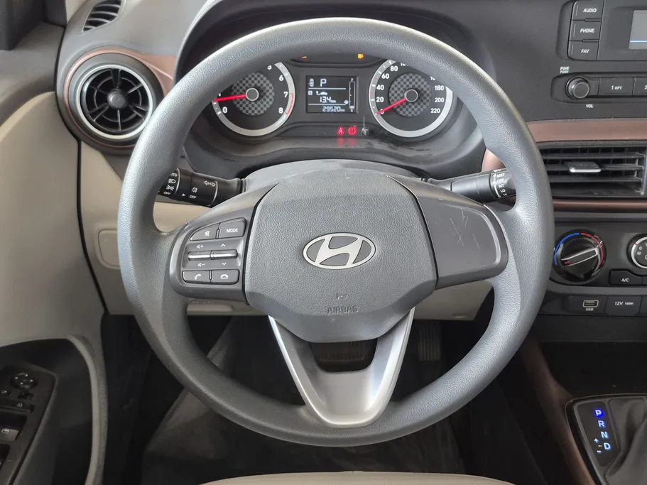 2024 Hyundai Grand i10 Smart