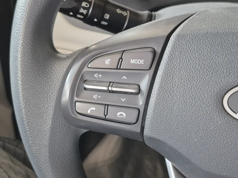 2024 Hyundai Grand i10 Smart