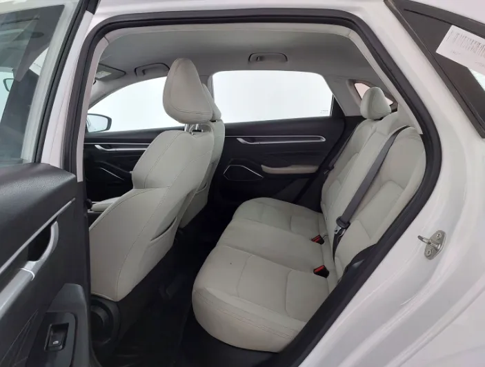 جيلي امجراند GS 2023 