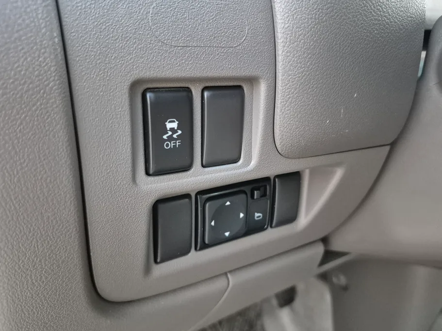 2021 Nissan Sunny SV 