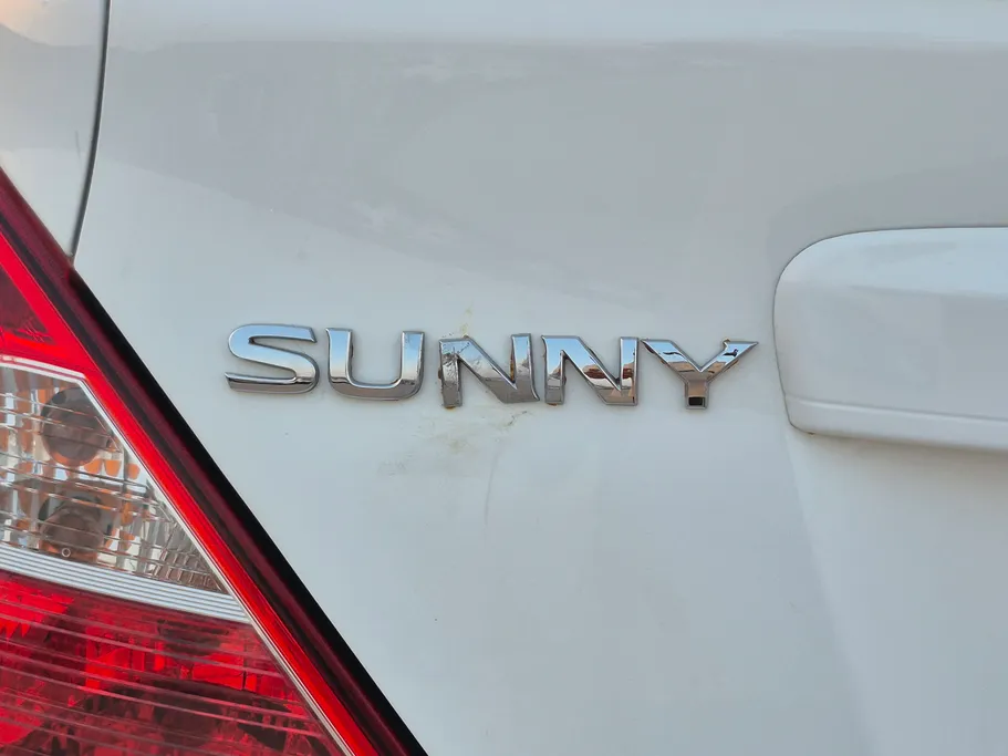 2021 Nissan Sunny SV 