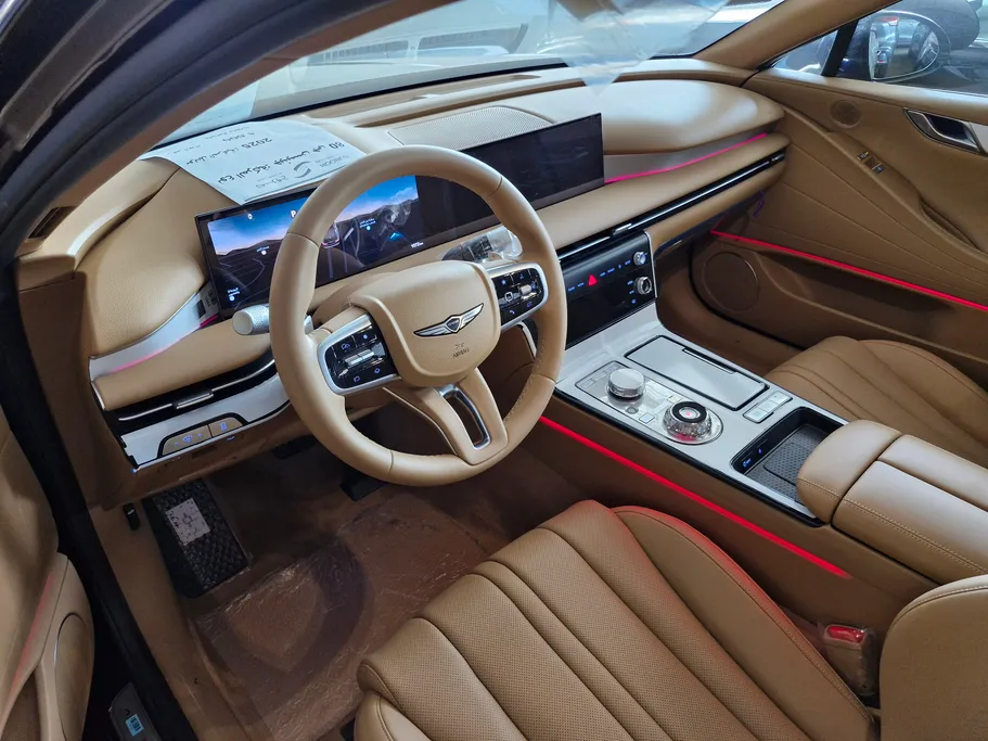 2025 Genesis G80 PRESTIGE 