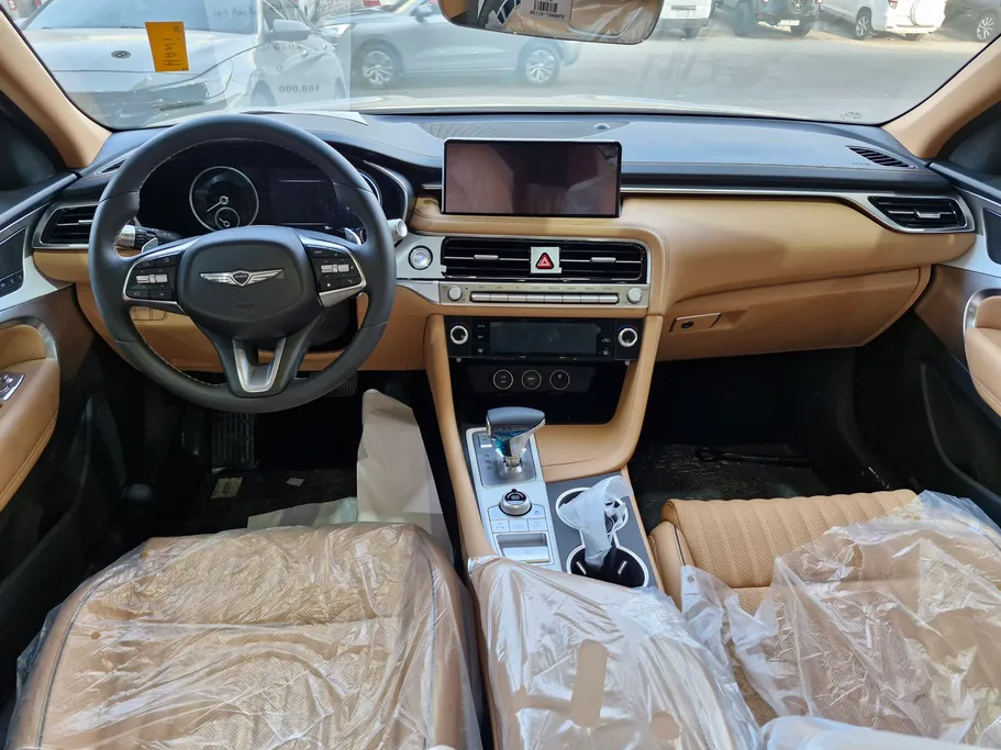 2025 Genesis G70  