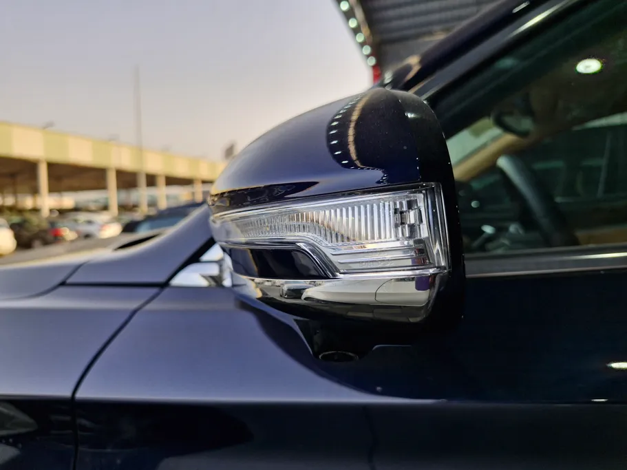 2025 Genesis G70  