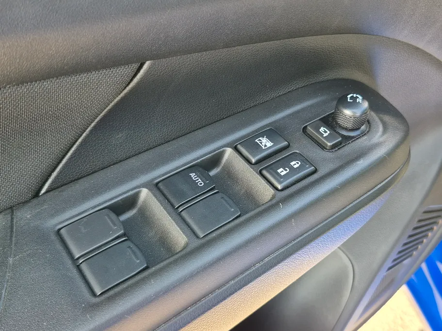 سوزوكي سويفت GLX 2025 