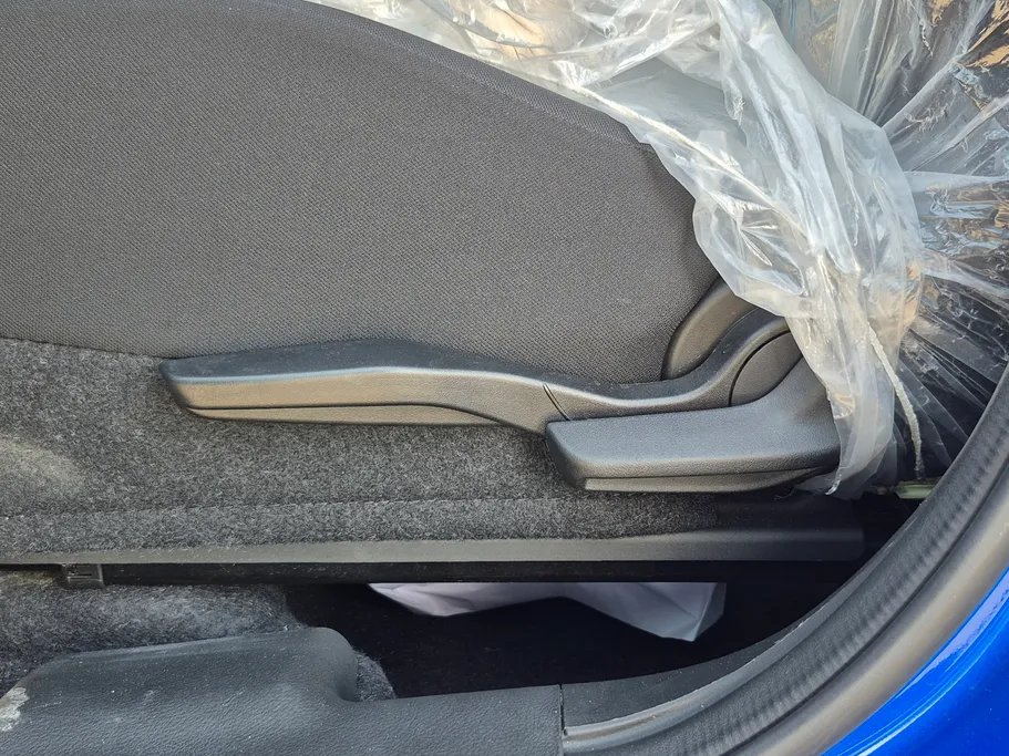 سوزوكي سويفت GLX 2025 