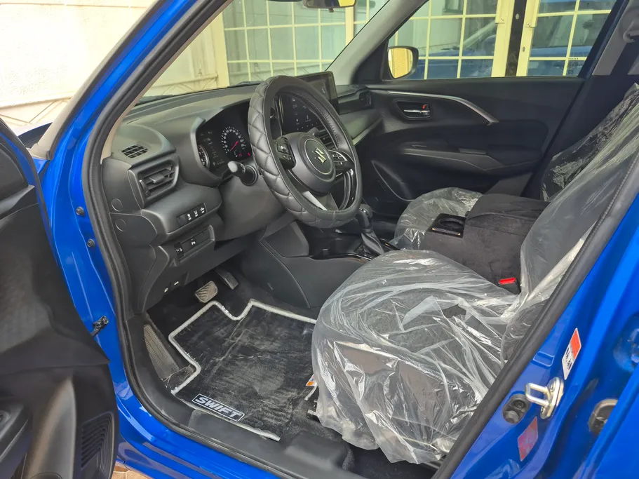 2025 Suzuki Swift GLX 