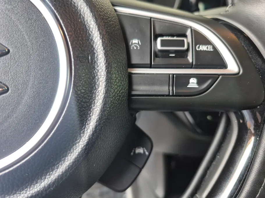 2025 Suzuki Swift GLX 