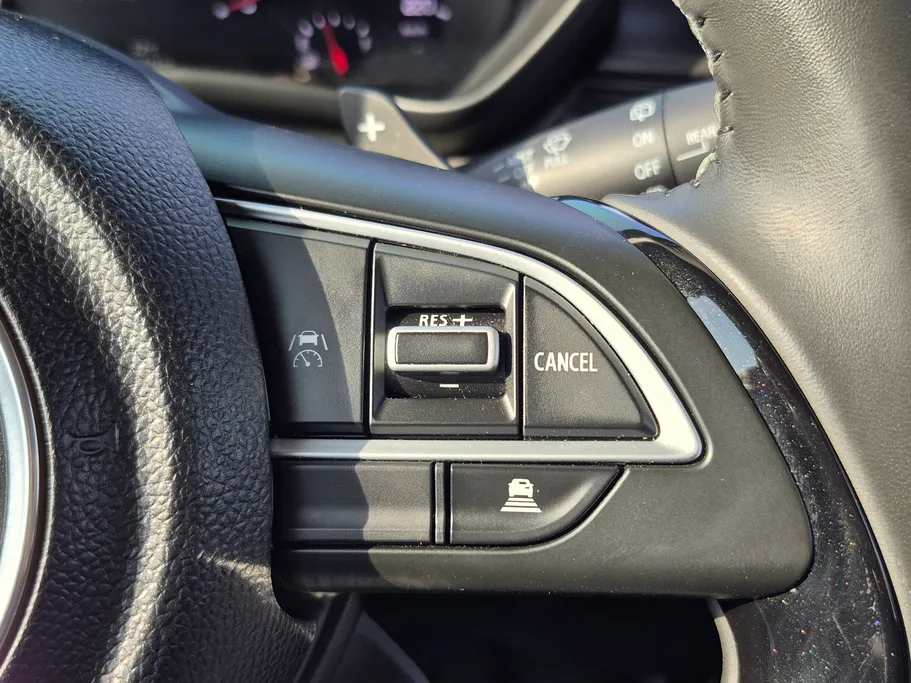 سوزوكي سويفت GLX 2025 