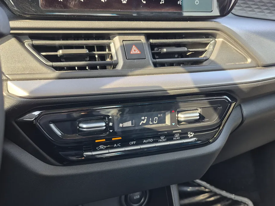 سوزوكي سويفت GLX 2025 