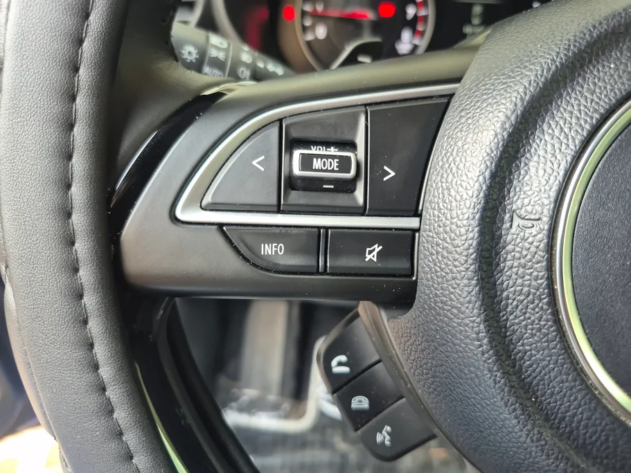 2025 Suzuki Swift GLX 