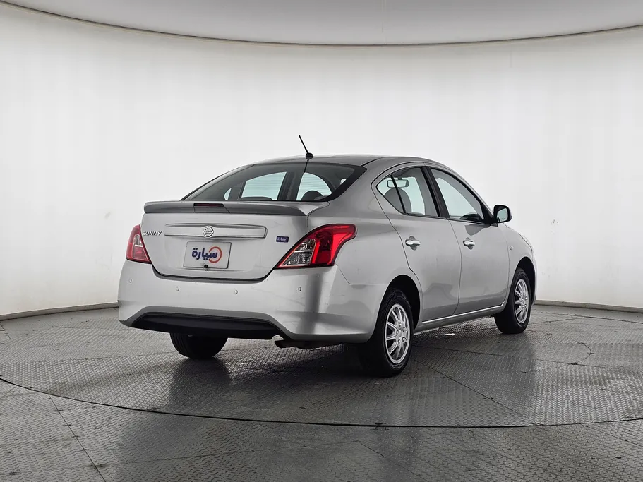 2020 Nissan Sunny SV 