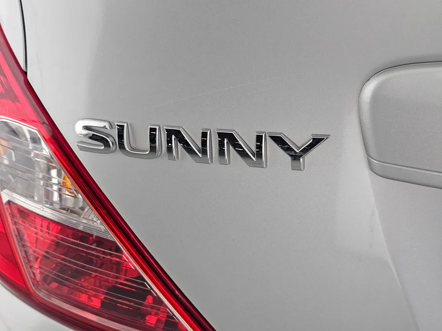 2020 Nissan Sunny SV 