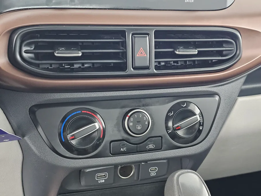 2024 Hyundai Grand i10 Fleet 