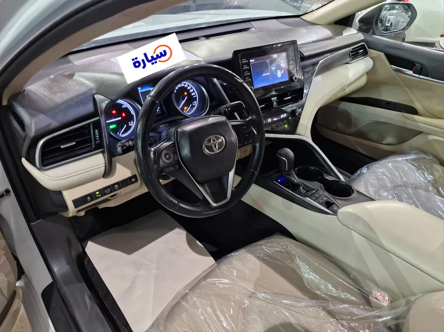 2023 Toyota Camry  GLE HEV  