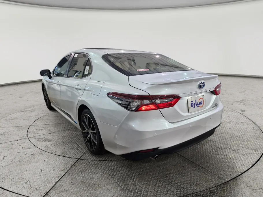 2023 Toyota Camry  GLE HEV  