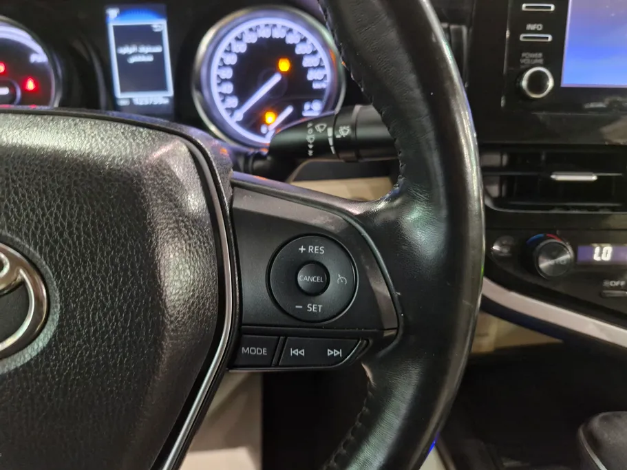 2023 Toyota Camry  GLE HEV  