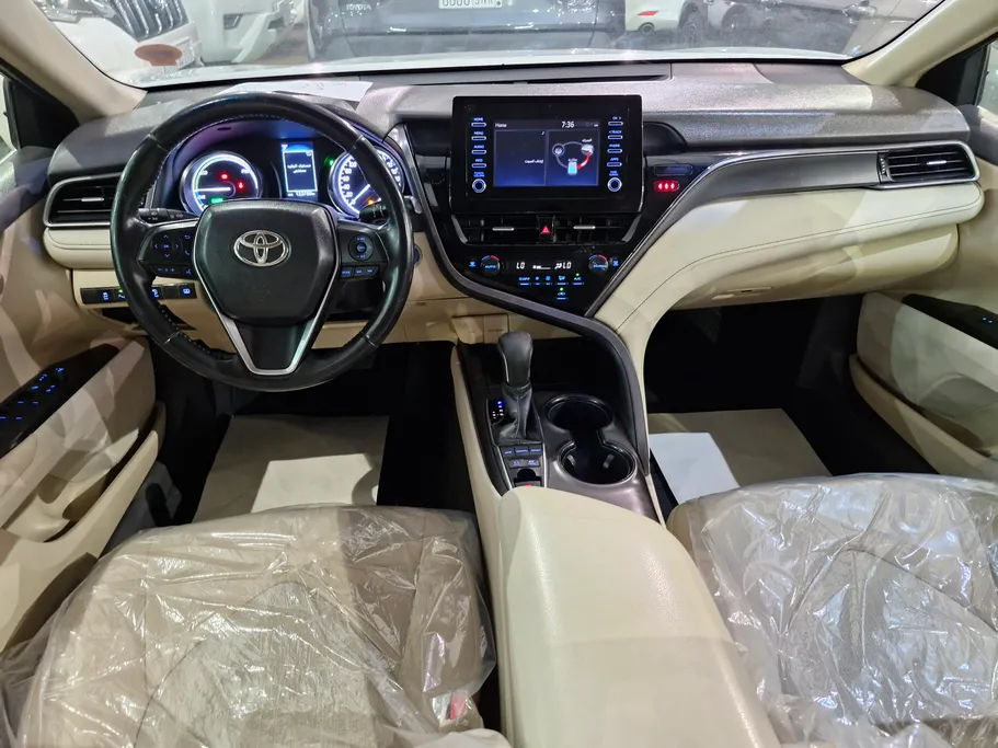 2023 Toyota Camry  GLE HEV  