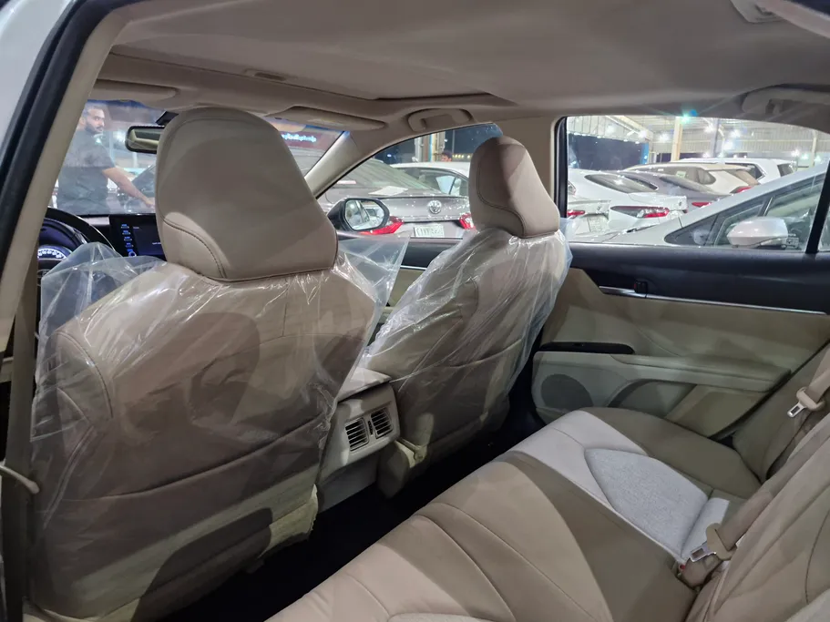 2023 Toyota Camry  GLE HEV  