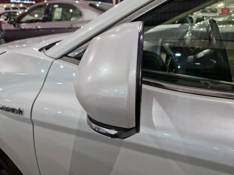 2023 Toyota Camry  GLE HEV  