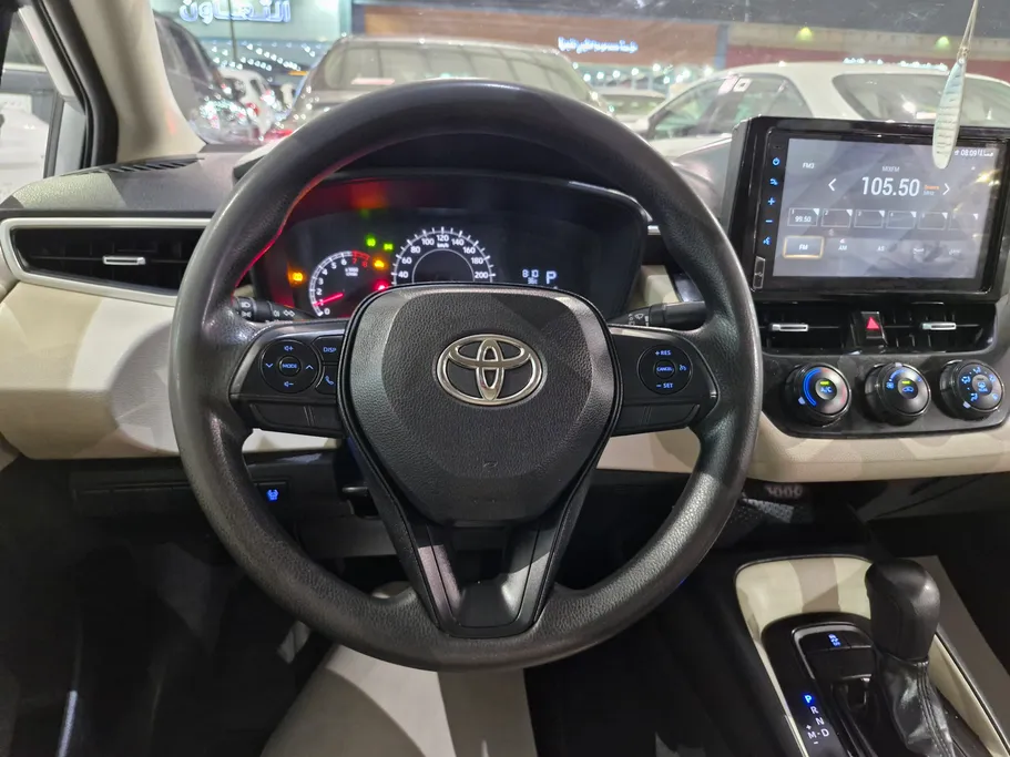 تويوتا كورولا XLI Executive Moonroof 2023 