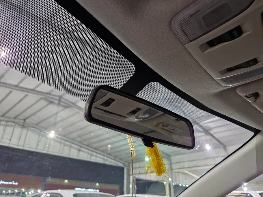 تويوتا كورولا XLI Executive Moonroof 2023 