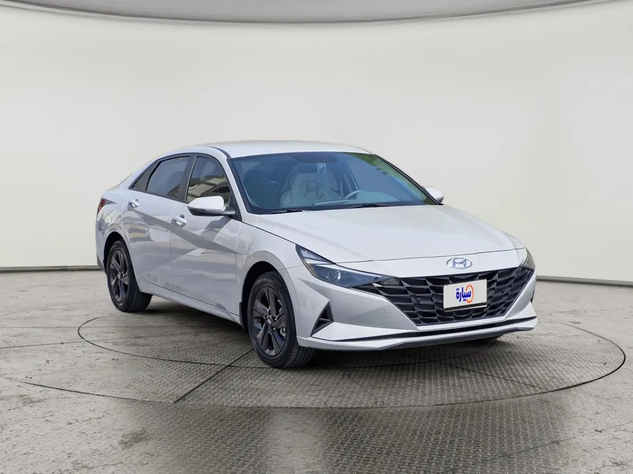 2023 Hyundai Elantra Smart 