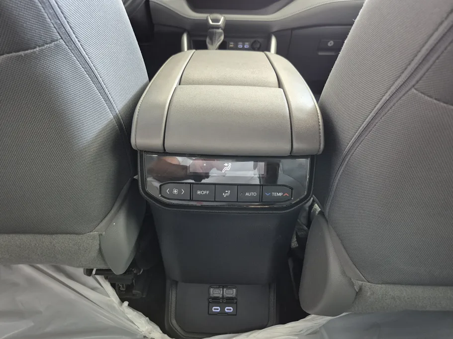 2023 Toyota Highlander GLE 