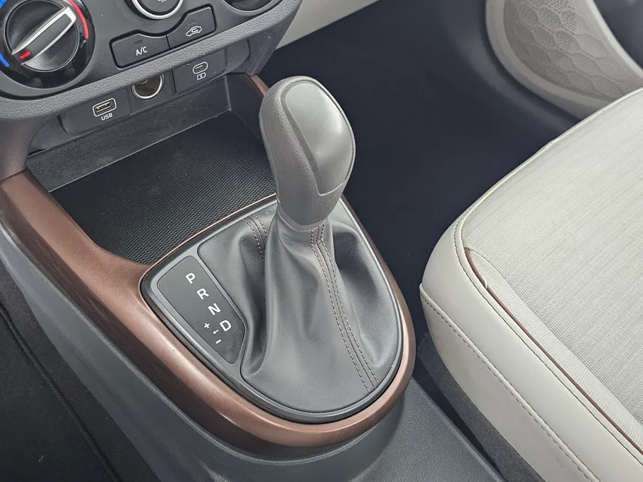 2024 Hyundai Grand i10 Fleet 
