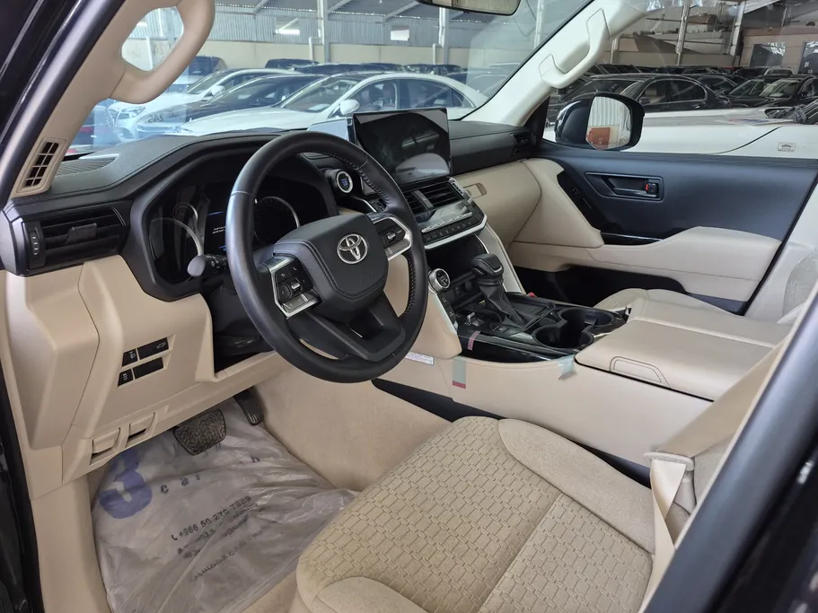 2024 Toyota Land Cruiser GXR3 DSL 