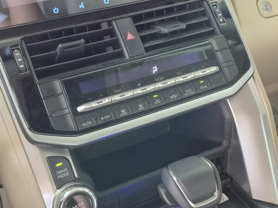 2024 Toyota Land Cruiser GXR3 DSL 