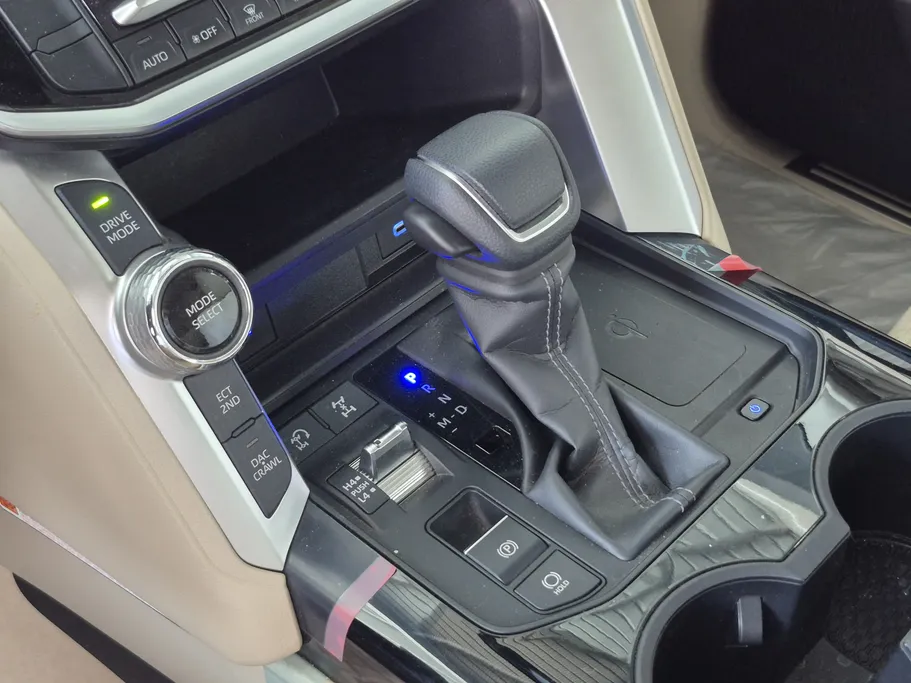2024 Toyota Land Cruiser GXR3 DSL 