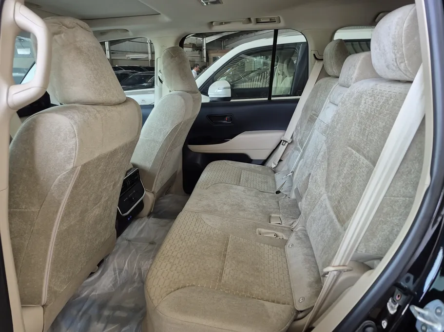 2024 Toyota Land Cruiser GXR3 DSL 