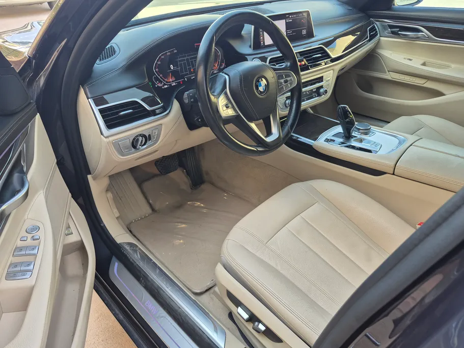 2020 BMW 7 Series 730Li 