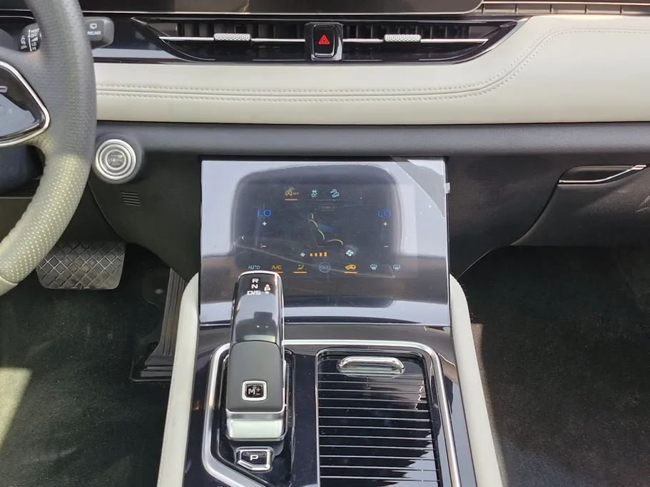 2022 FAW Bestune T99 Premium 