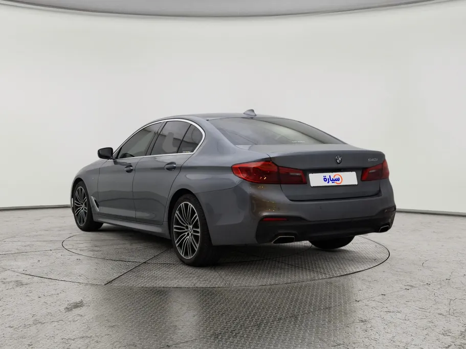 2017 BMW 5 Series 540i 