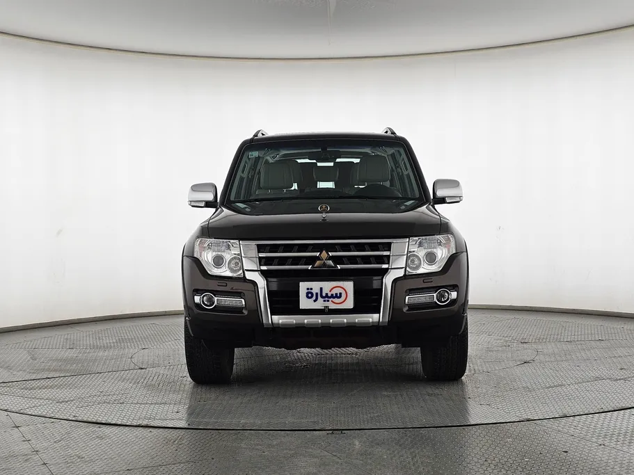 2022 Mitsubishi Pajero GLS 4Doors 