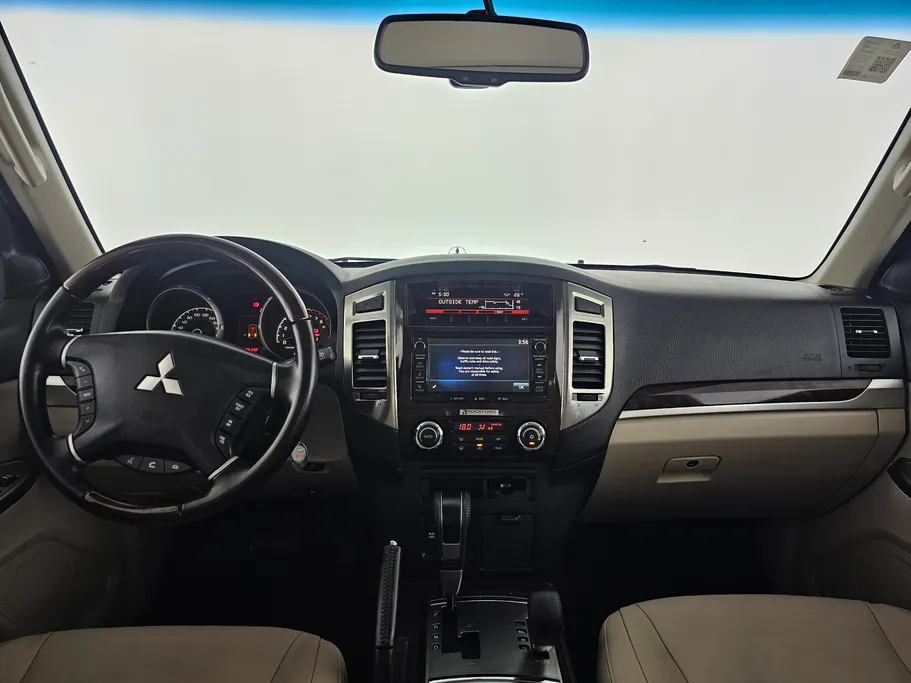 2022 Mitsubishi Pajero GLS 4Doors 