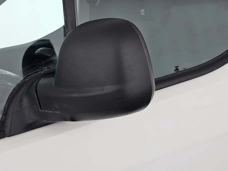 بيجو بارتنر Short van 2022 