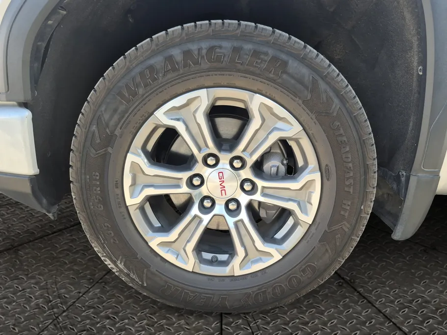 2022 GMC Sierra Elevation 