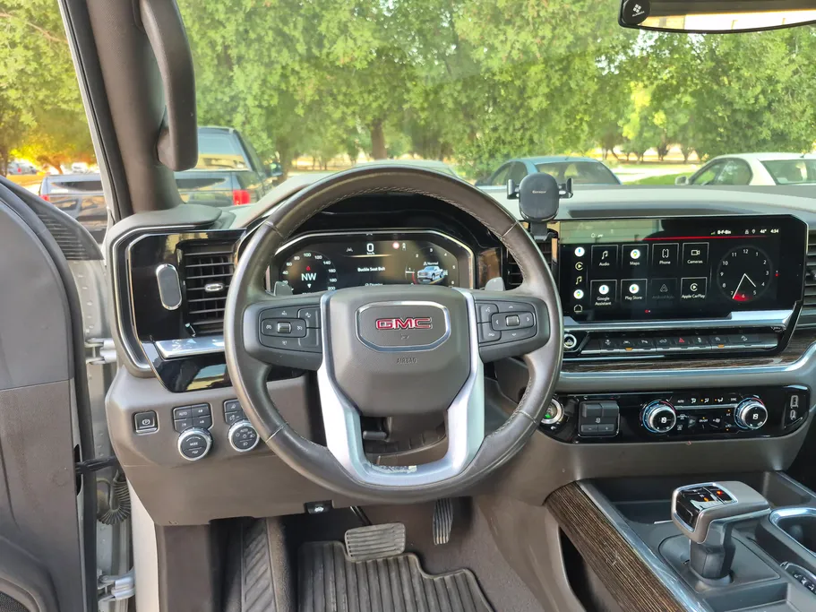 2022 GMC Sierra Elevation 