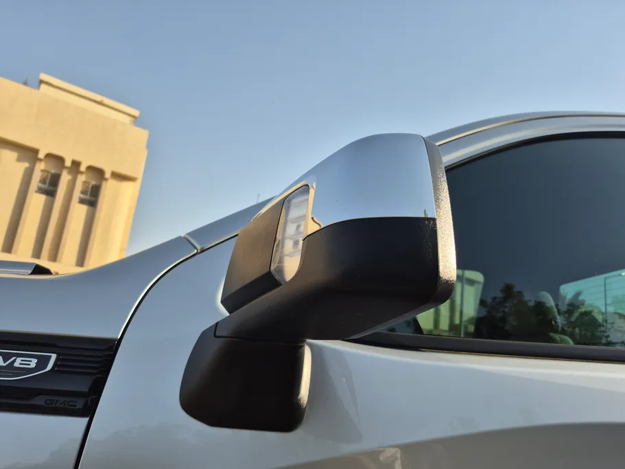 2022 GMC Sierra Elevation 