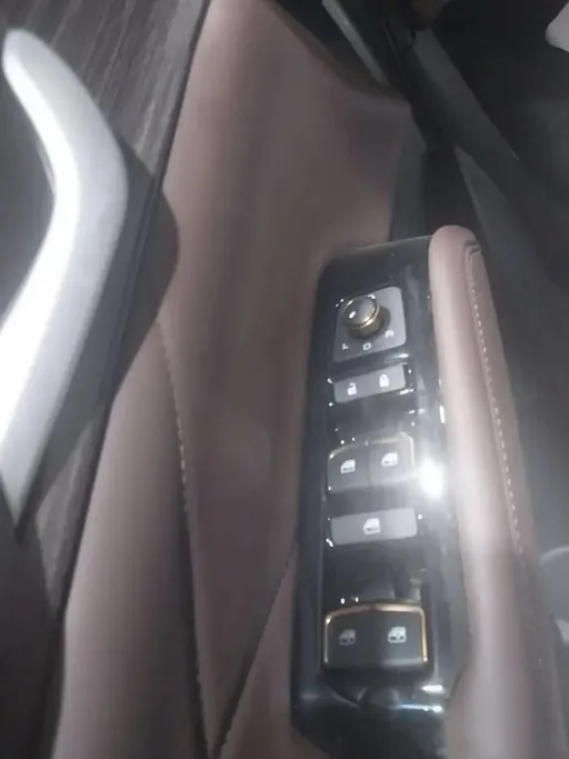 دونج فينج ريتش 7  2025 