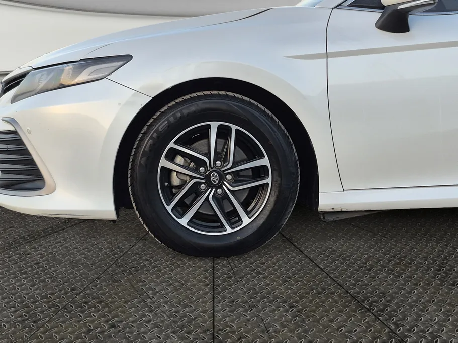 2023 Toyota Camry  LE 