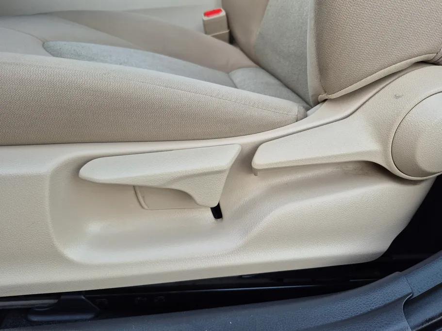 2023 Toyota Camry  LE 