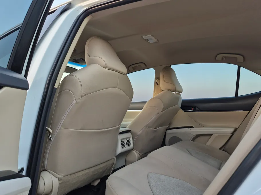 2023 Toyota Camry  LE 