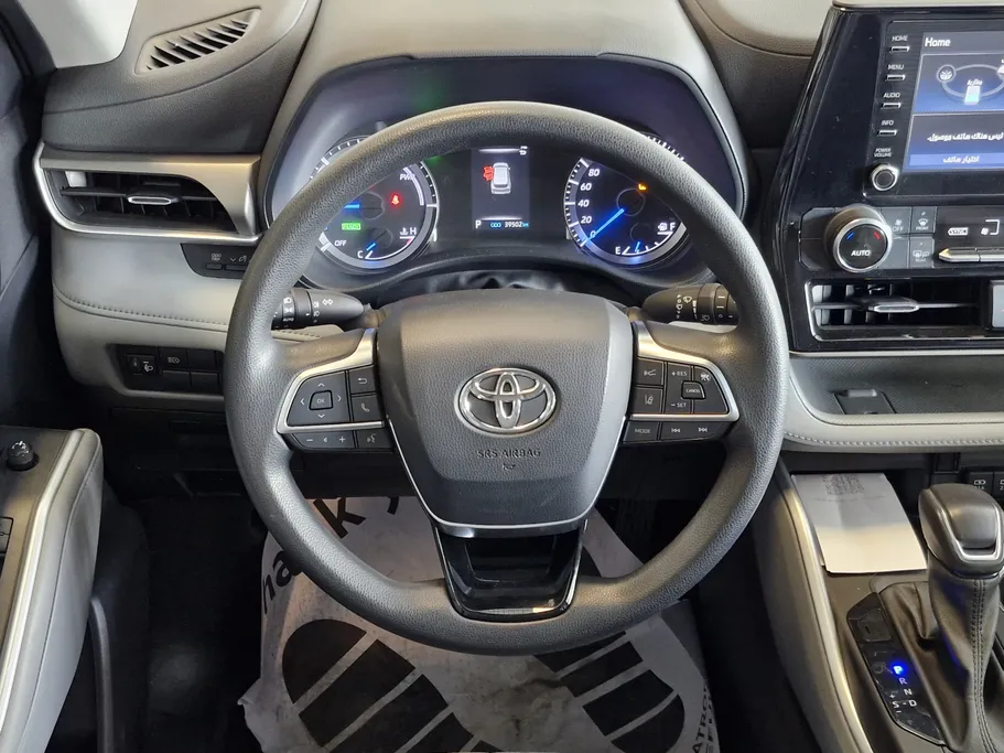 تويوتا هايلاندر LE 2021 