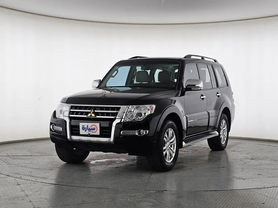 2022 Mitsubishi Pajero GLS 4Doors 