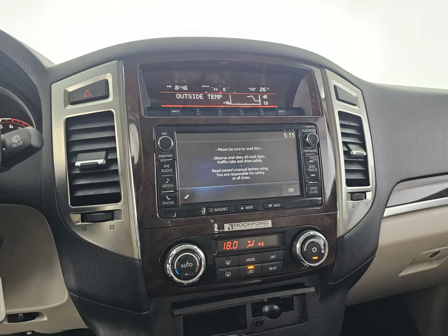 2022 Mitsubishi Pajero GLS 4Doors 